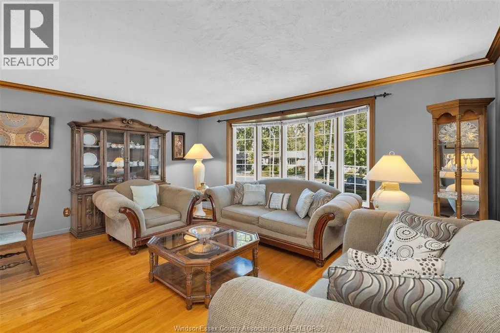 2855 FOREST GLADE DRIVE