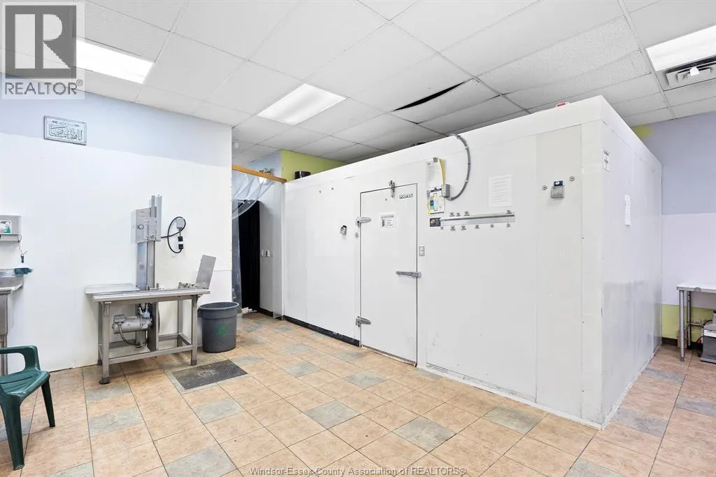 7617-7619 TECUMSEH ROAD East Unit# 15