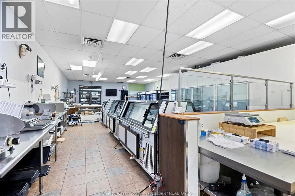 7617-7619 TECUMSEH ROAD East Unit# 15