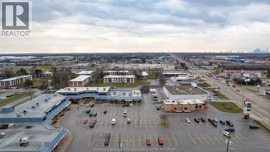 7617-7619 TECUMSEH ROAD East Unit# 15