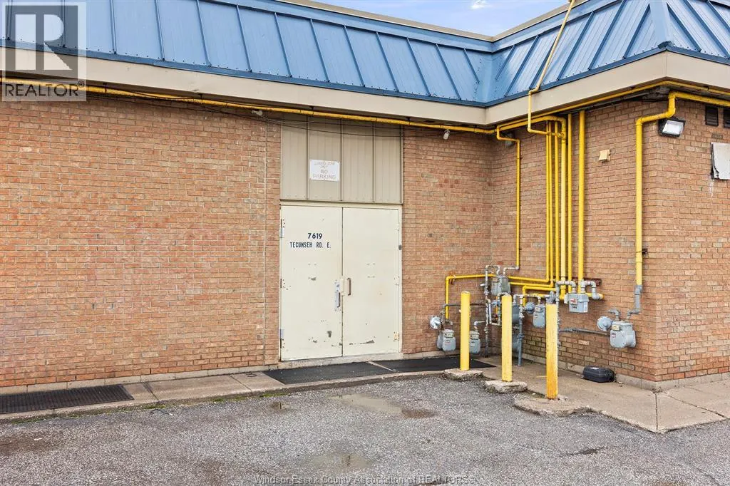 7617-7619 TECUMSEH ROAD East Unit# 15
