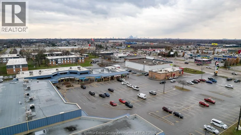 7617-7619 TECUMSEH ROAD East Unit# 15