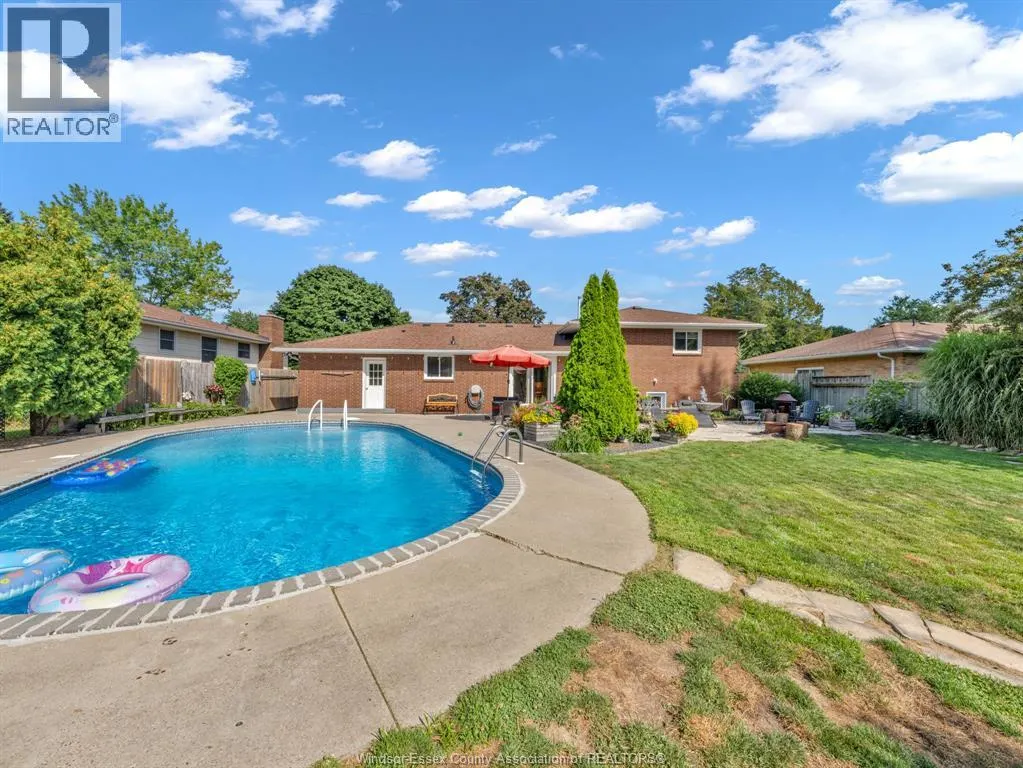 127 McCallum DRIVE