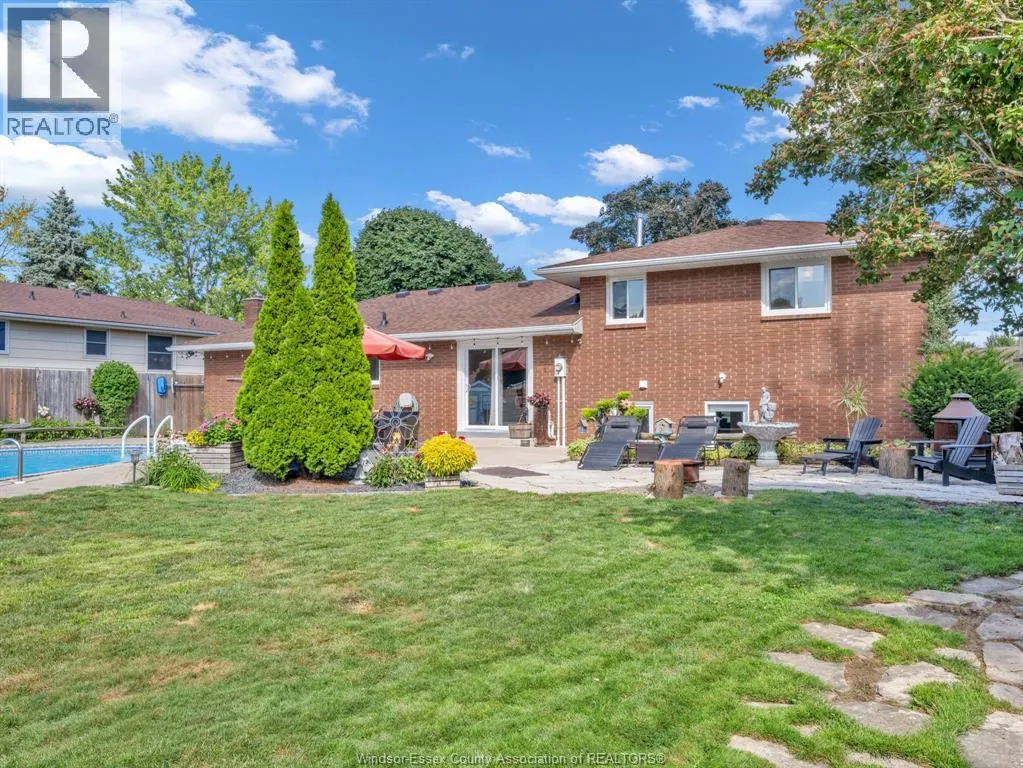 127 McCallum DRIVE