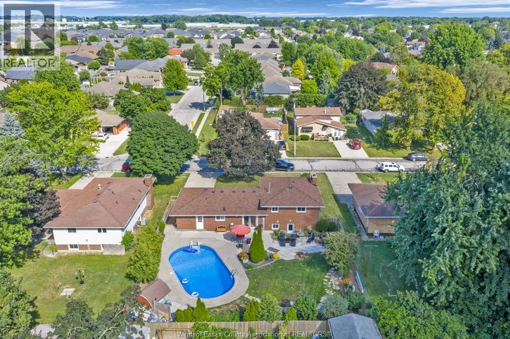 127 McCallum DRIVE