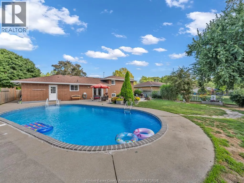 127 McCallum DRIVE