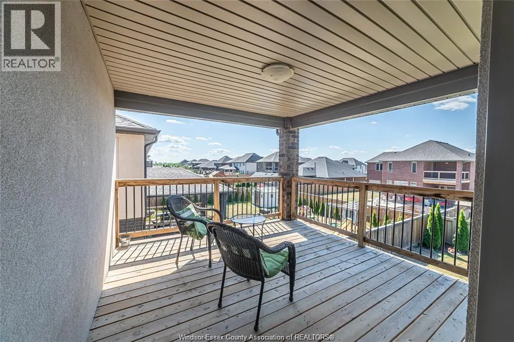 1097 CHARLOTTE CRESCENT