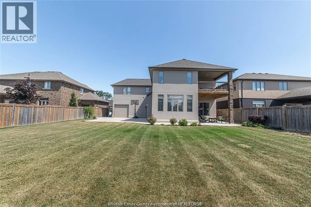 1097 CHARLOTTE CRESCENT