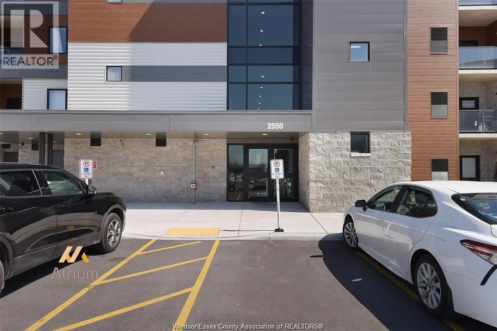 2550 SANDWICH WEST PARKWAY Unit# 203
