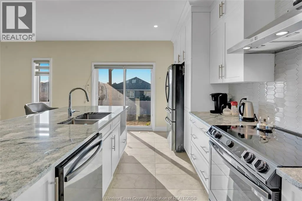 305 MORIN ROAD