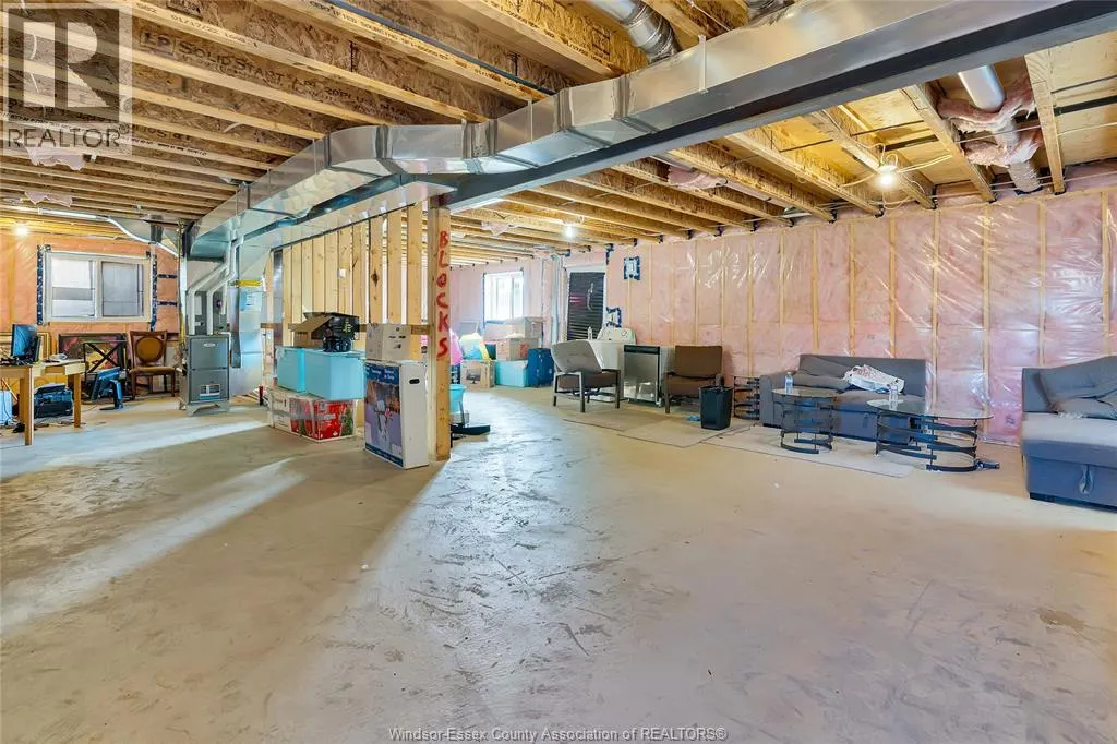 305 MORIN ROAD