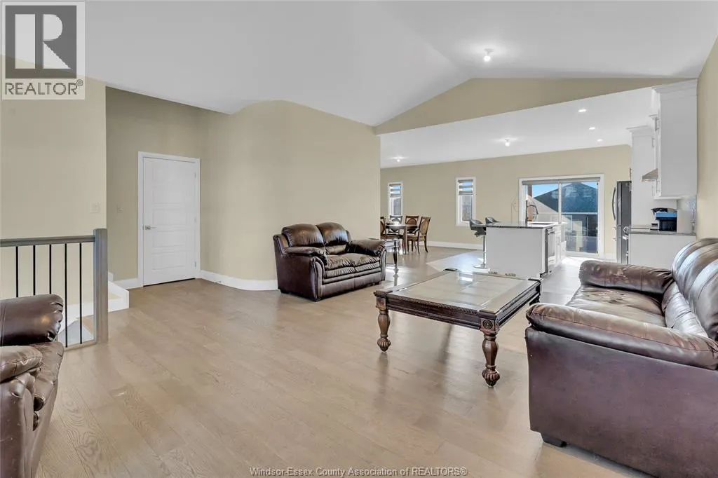 305 MORIN ROAD