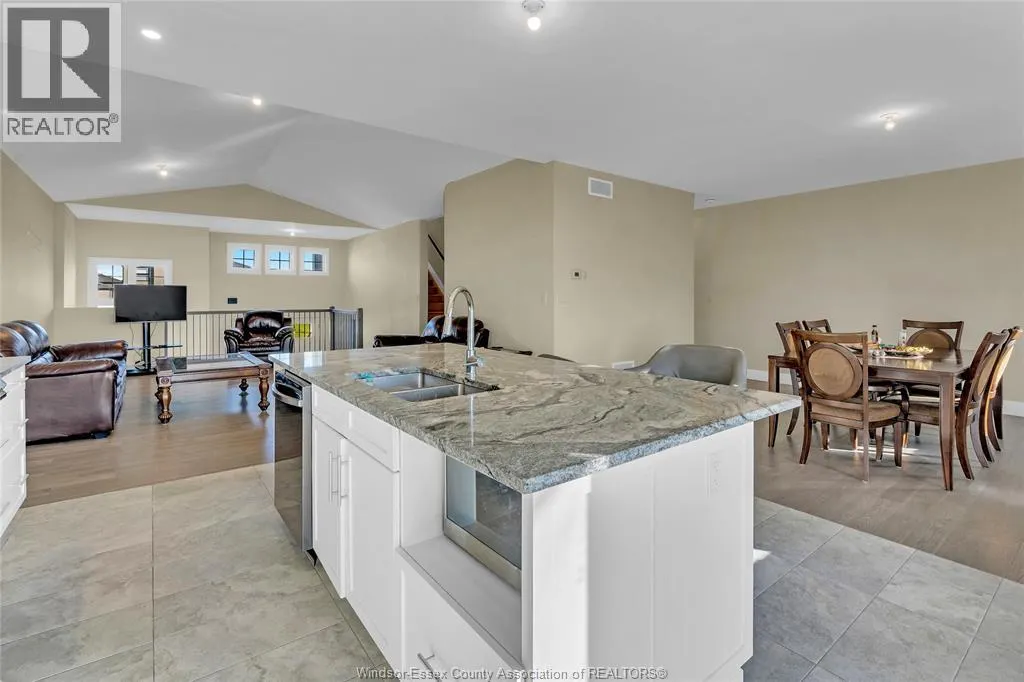 305 MORIN ROAD