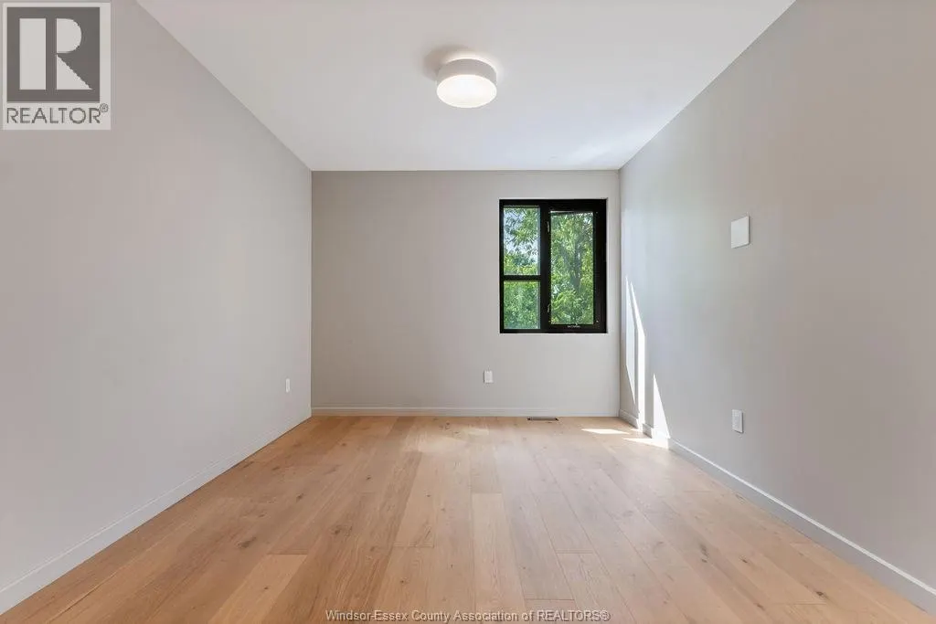152 GRANDVIEW AVENUE