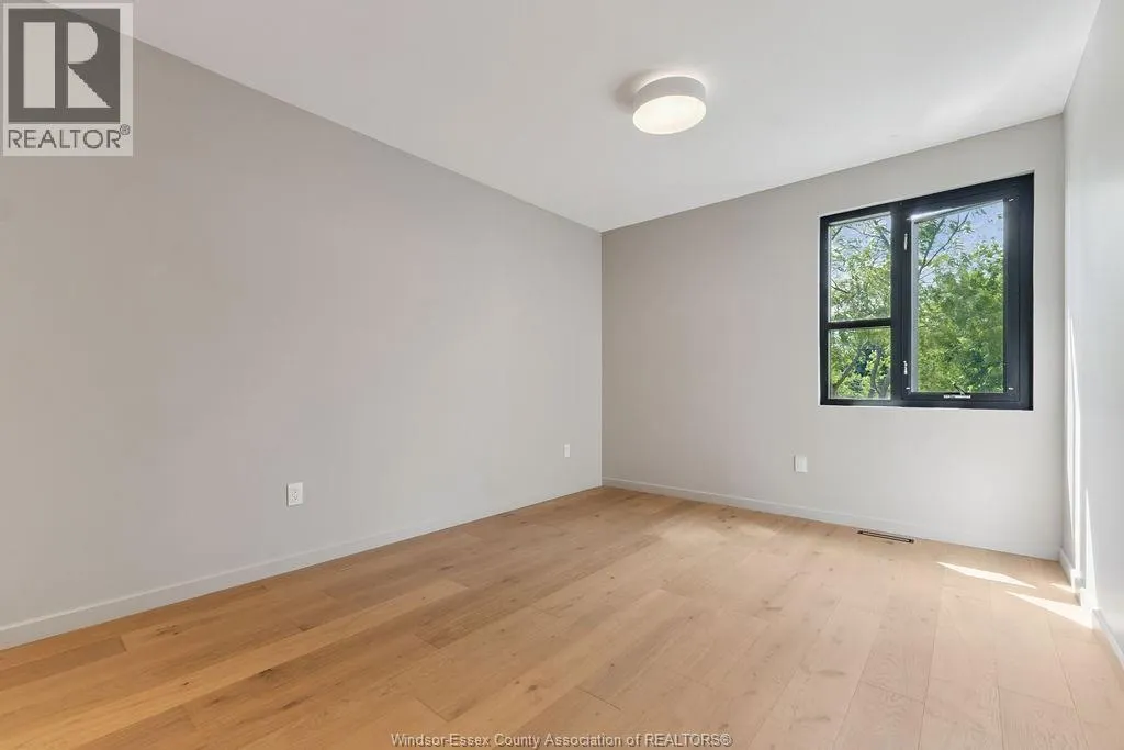 152 GRANDVIEW AVENUE