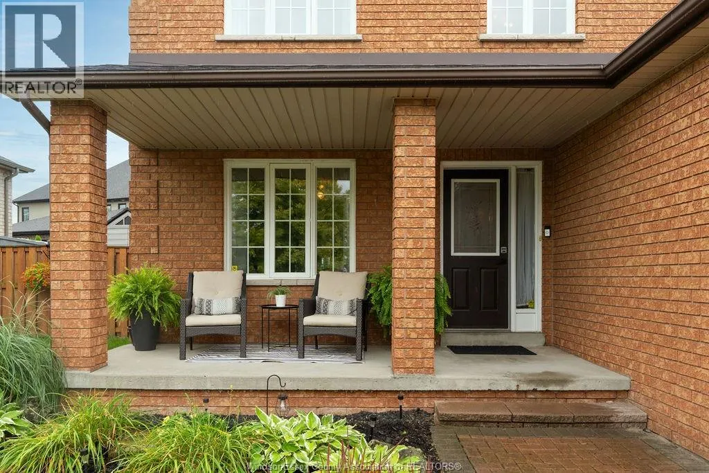329 GERALDINE