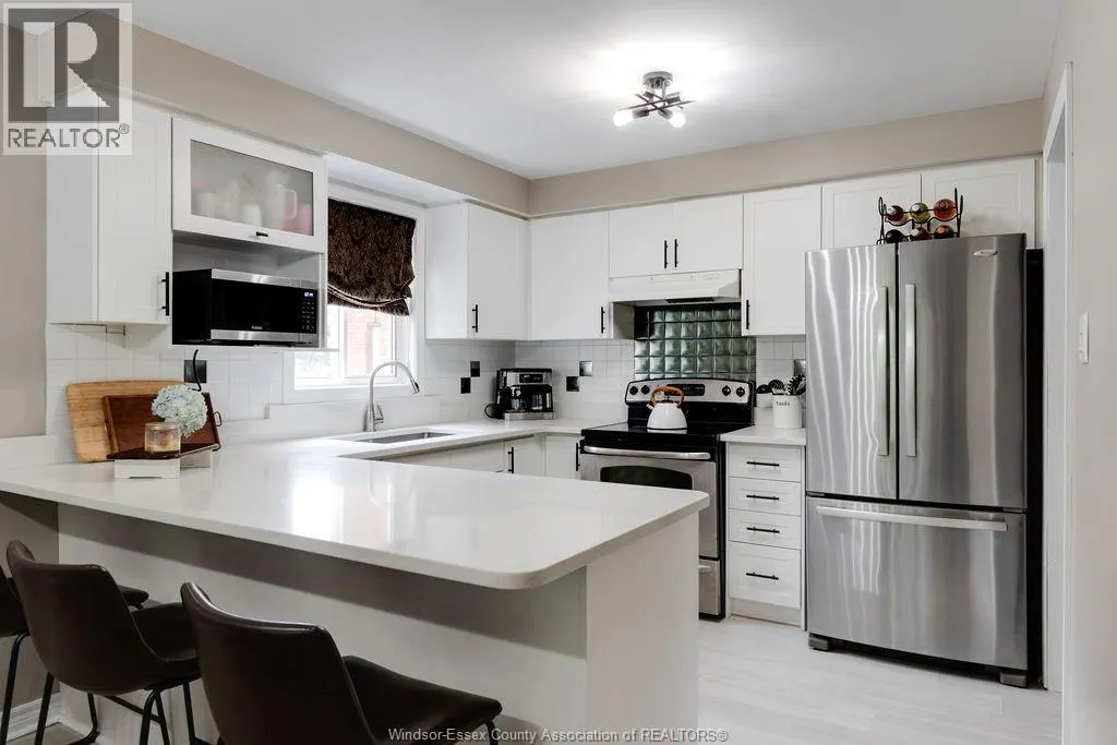 329 GERALDINE