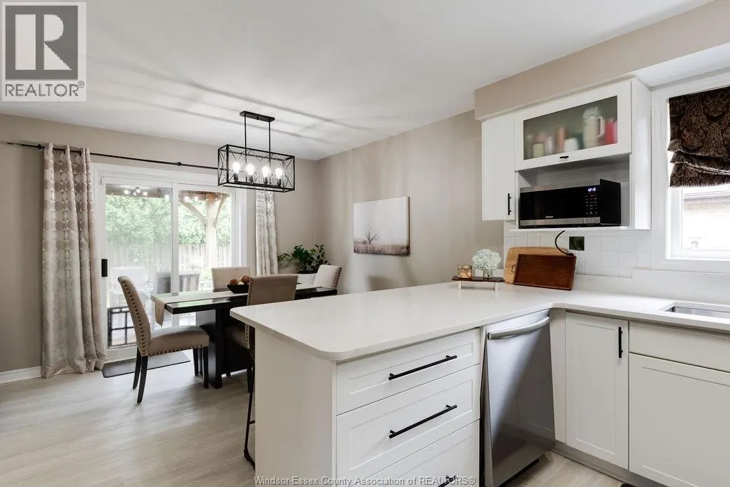 329 GERALDINE