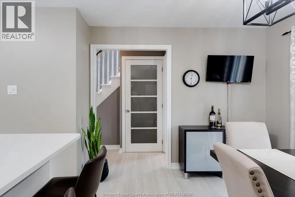 329 GERALDINE