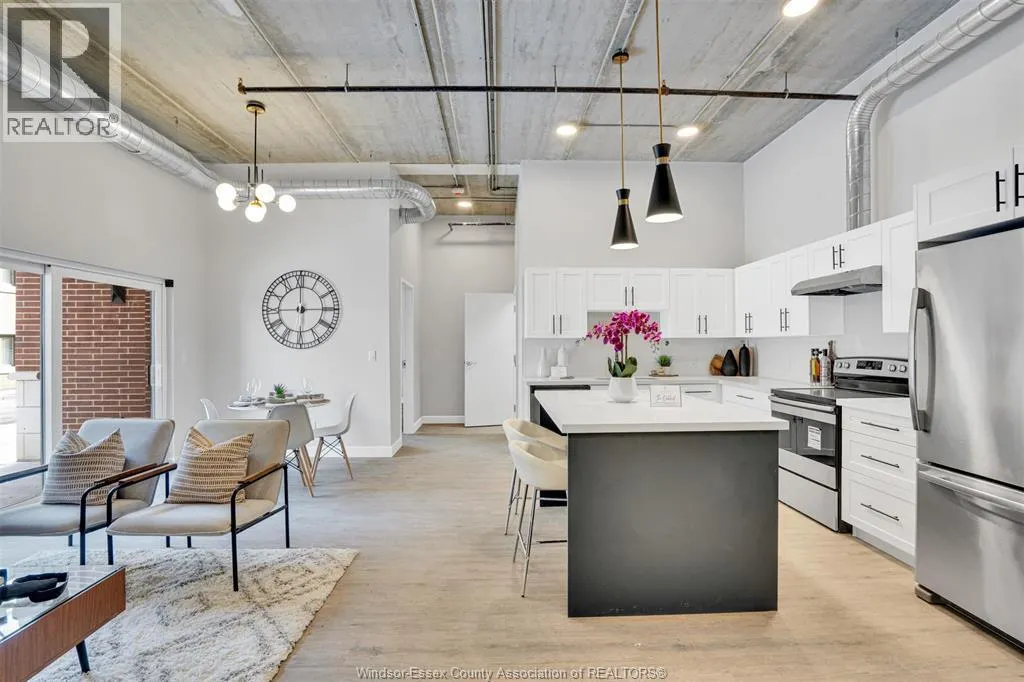 11941 TECUMSEH ROAD East Unit# 206