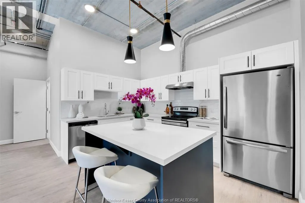 11941 TECUMSEH ROAD East Unit# 206