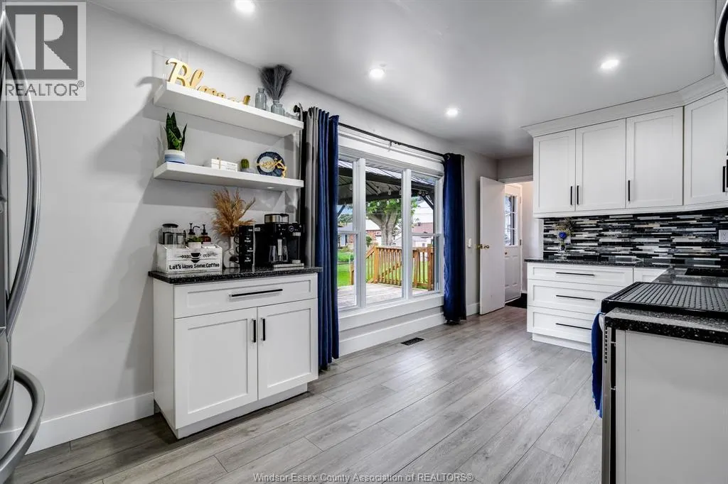 104 Danforth AVENUE