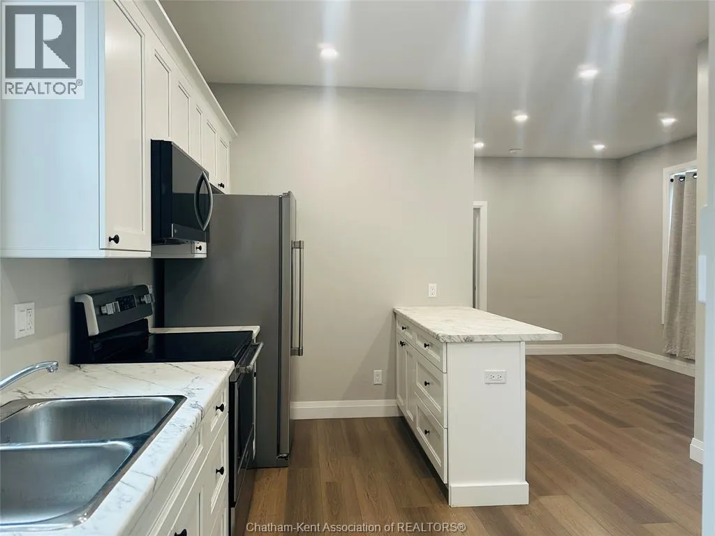 40 Victoria STREET Unit# A