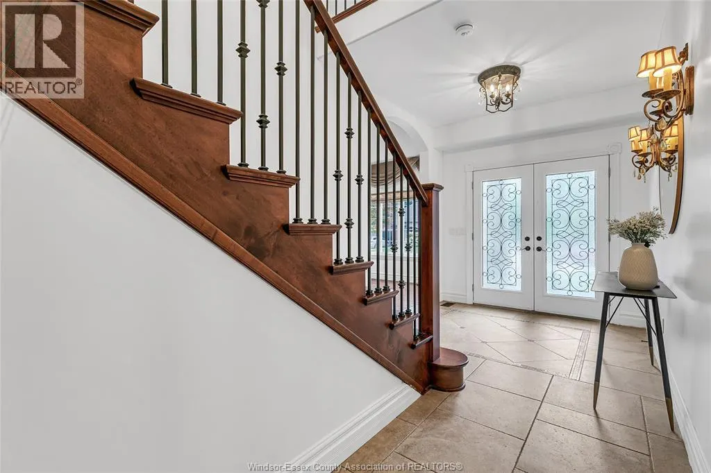 1385 MAPLE