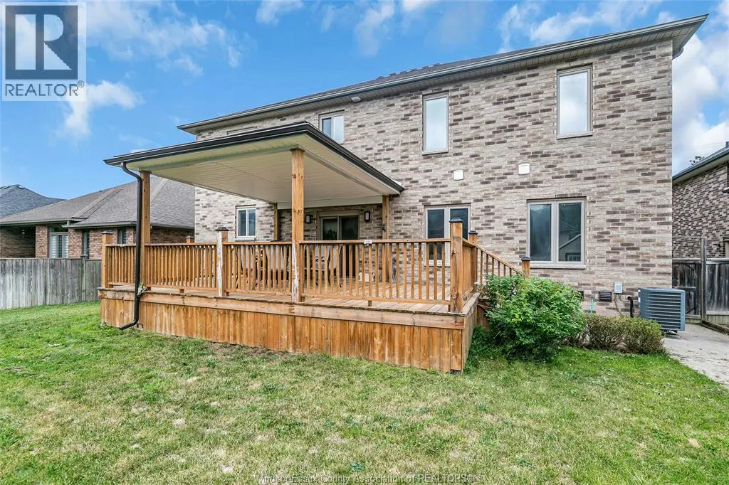 1385 MAPLE