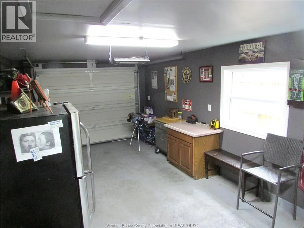 127 Danforth AVENUE