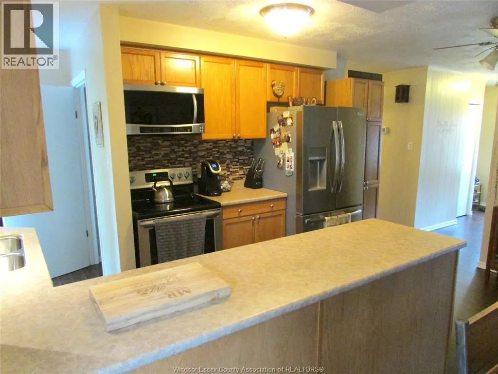 127 Danforth AVENUE