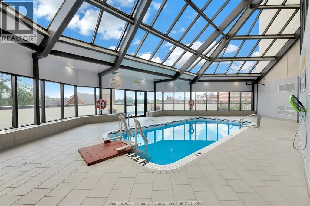 150 PARK STREET West Unit# 913