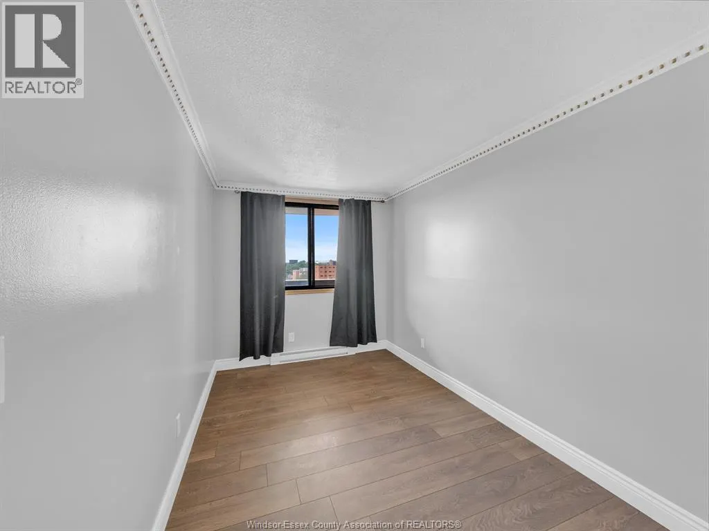 150 PARK STREET West Unit# 913