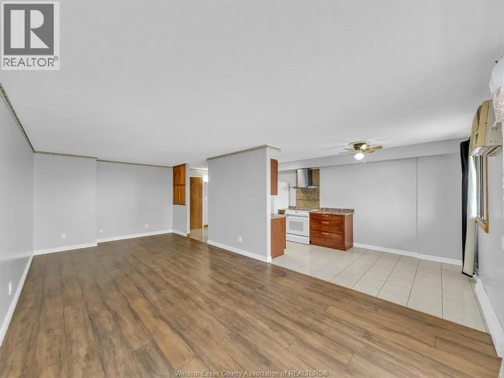 150 PARK STREET West Unit# 913