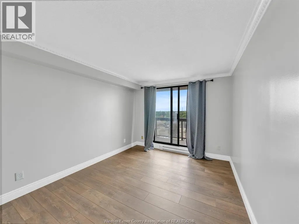 150 PARK STREET West Unit# 913