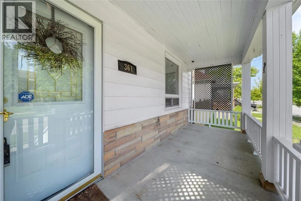 361 DEVINE STREET