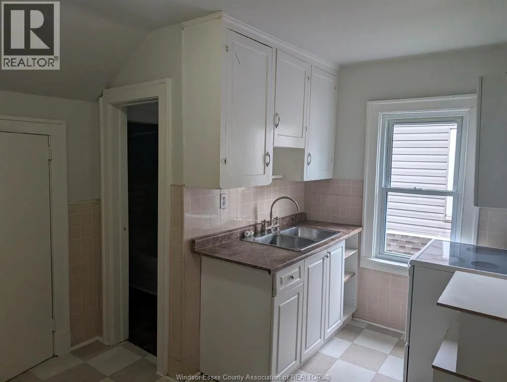 1335 MARENTETTE AVENUE Unit# UPPER