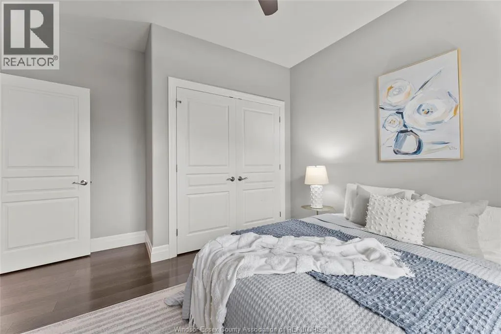 33 MONTEGO BAY CRESCENT