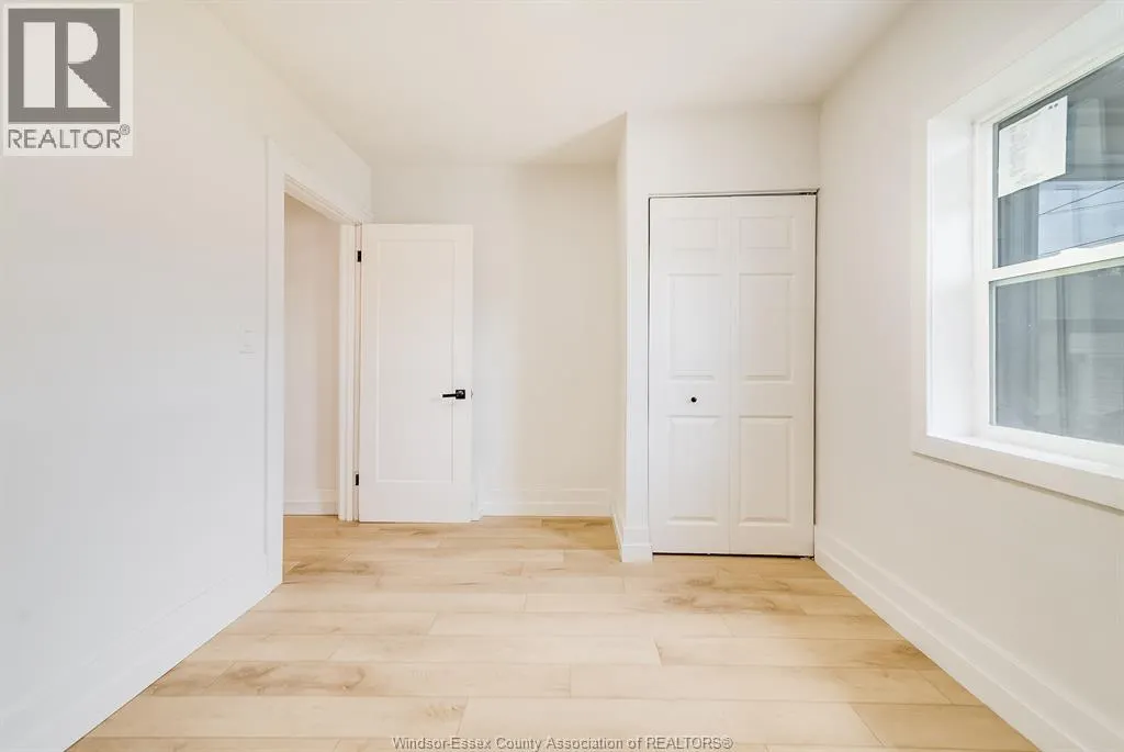 2241 WINDERMERE