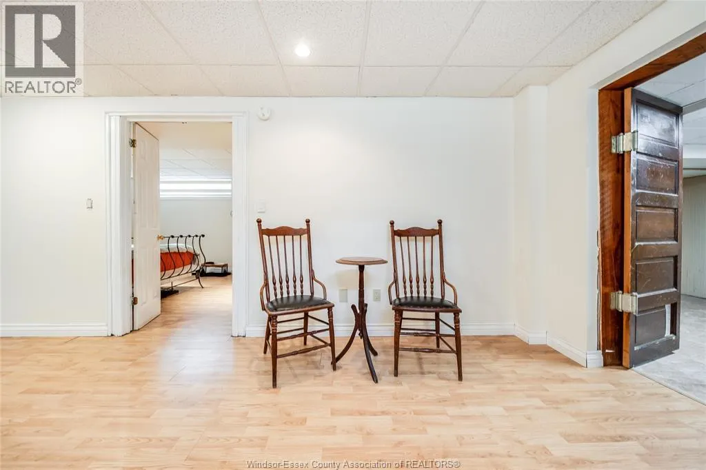 1555 STRATFORD COURT