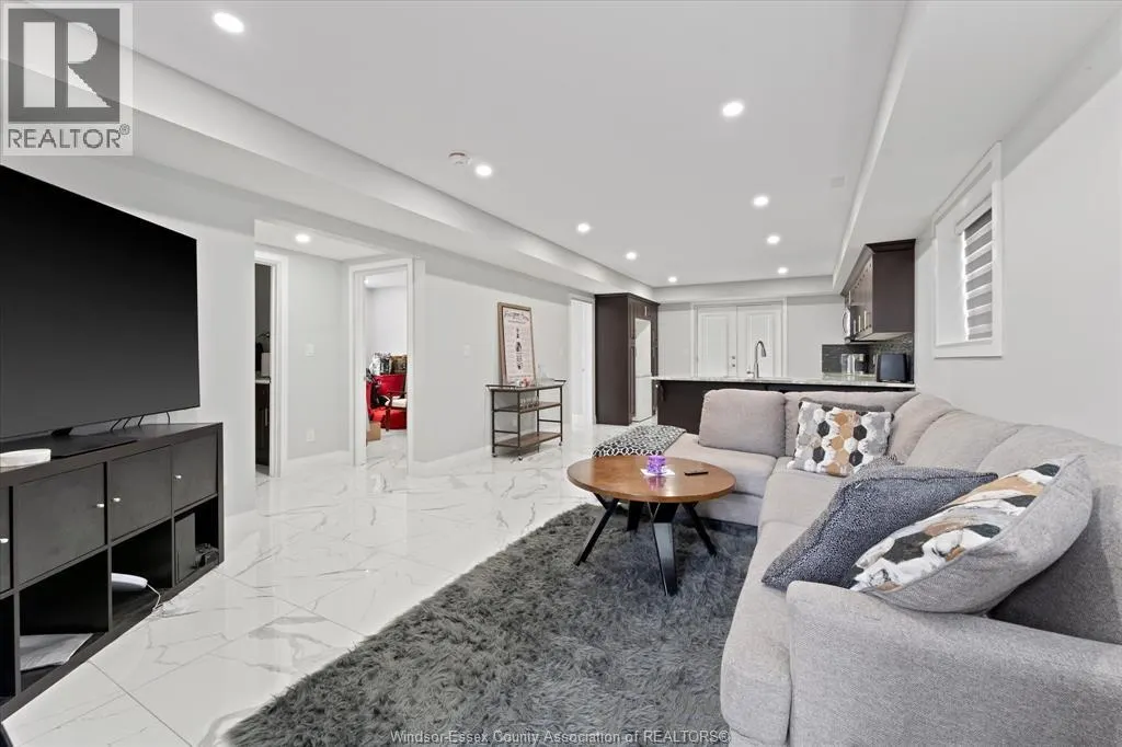 635 EDINBOROUGH