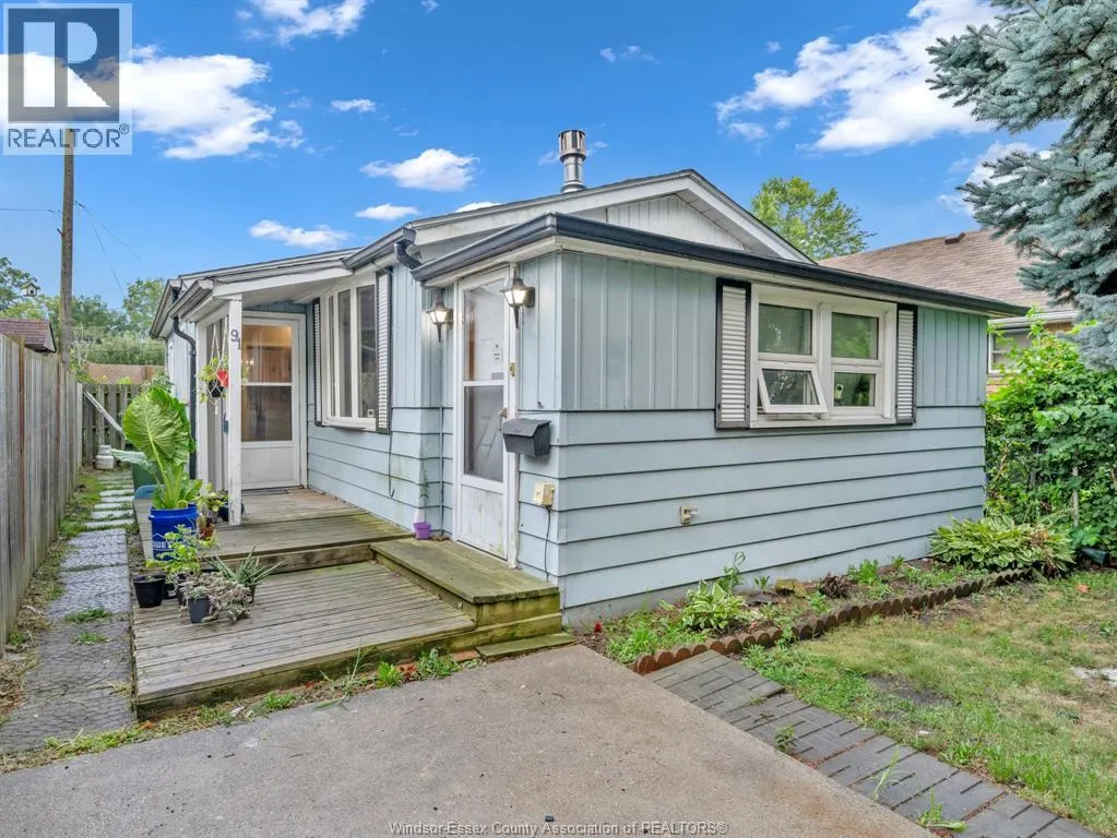 91 BALACLAVA STREET South