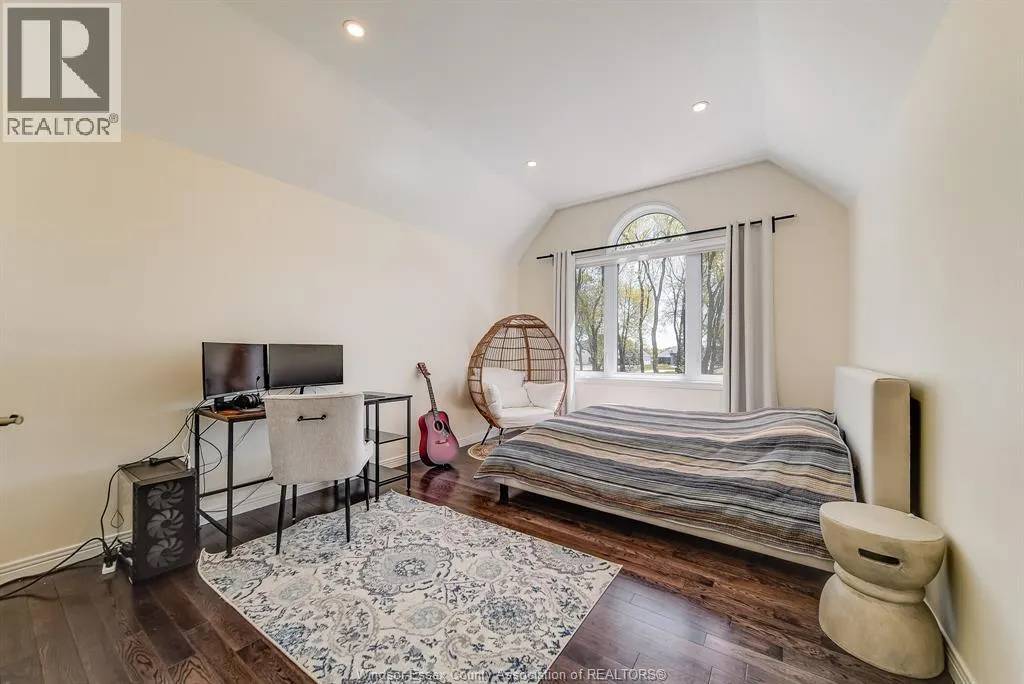 428 OLD TECUMSEH ROAD