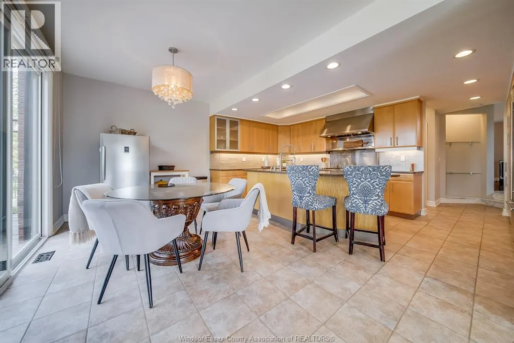 428 OLD TECUMSEH ROAD