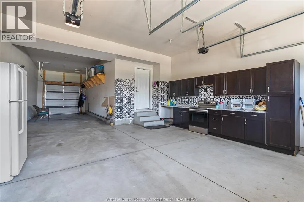 934 CHATEAU AVENUE