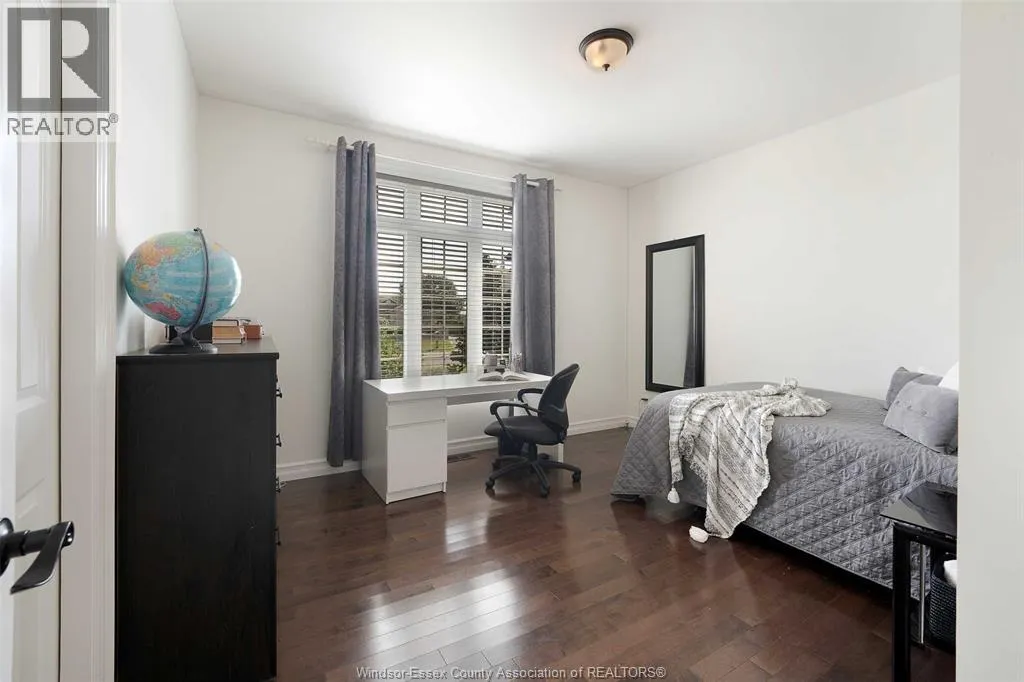 1027 MERSEA ROAD 2
