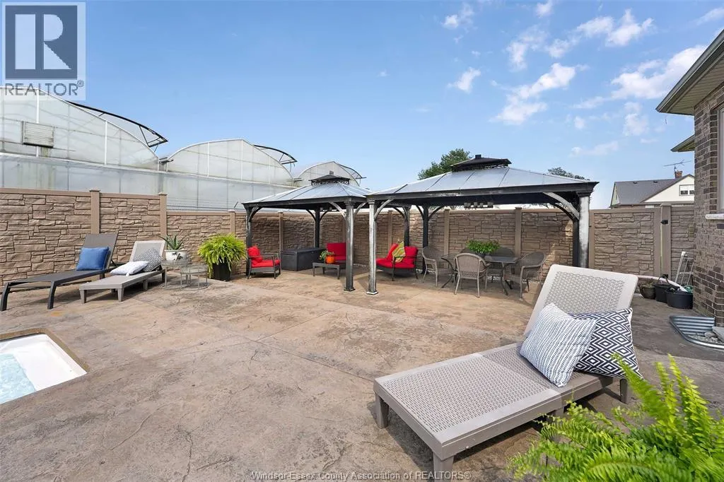 1027 MERSEA ROAD 2