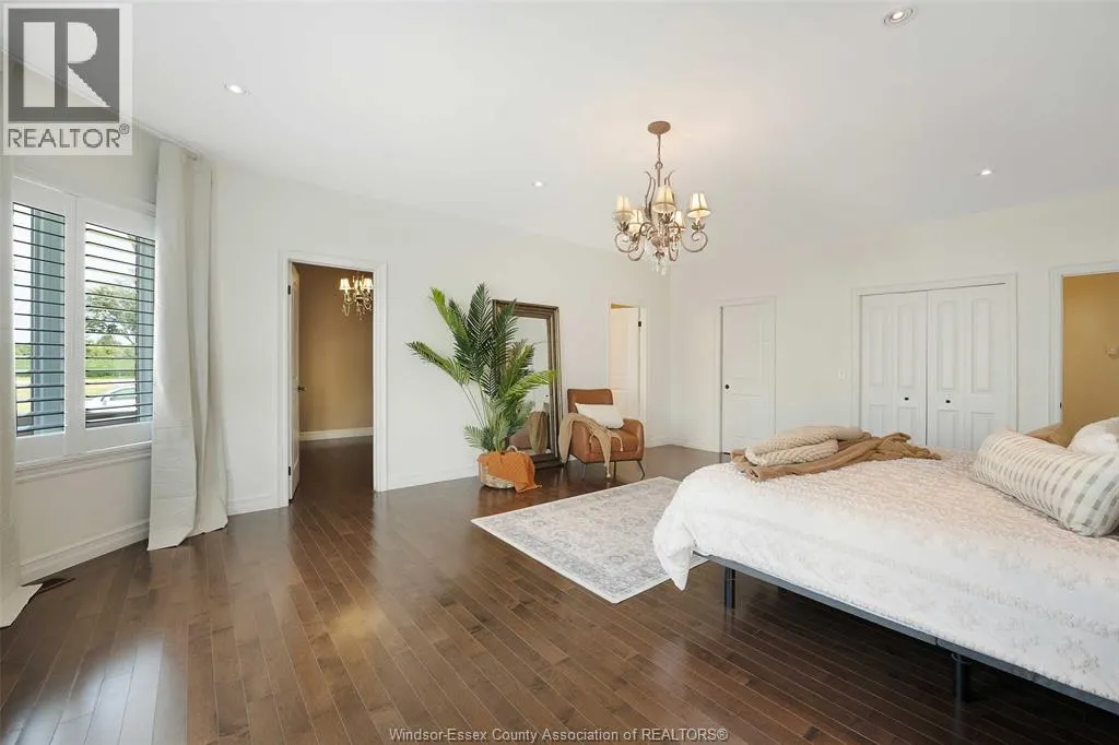 1027 MERSEA ROAD 2