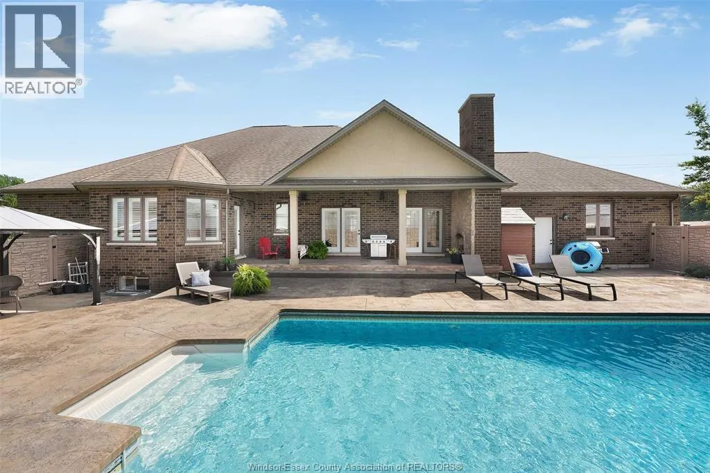 1027 MERSEA ROAD 2