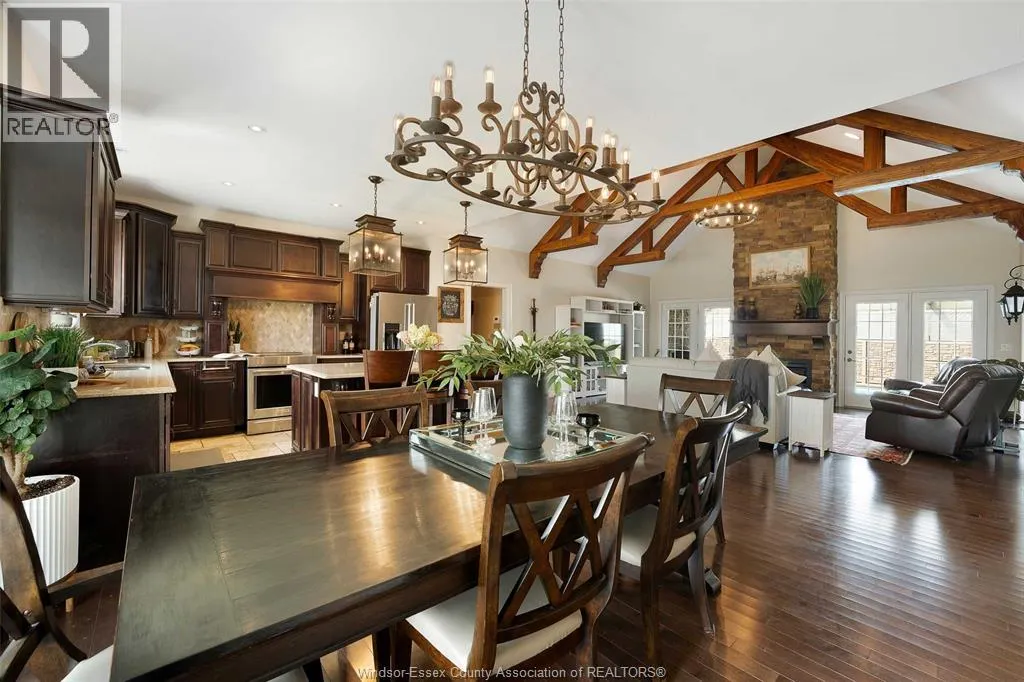 1027 MERSEA ROAD 2